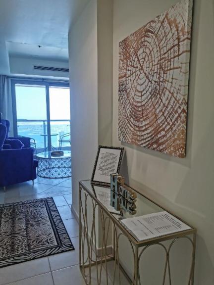 Luxury Stay In Marina Dubaj Kültér fotó